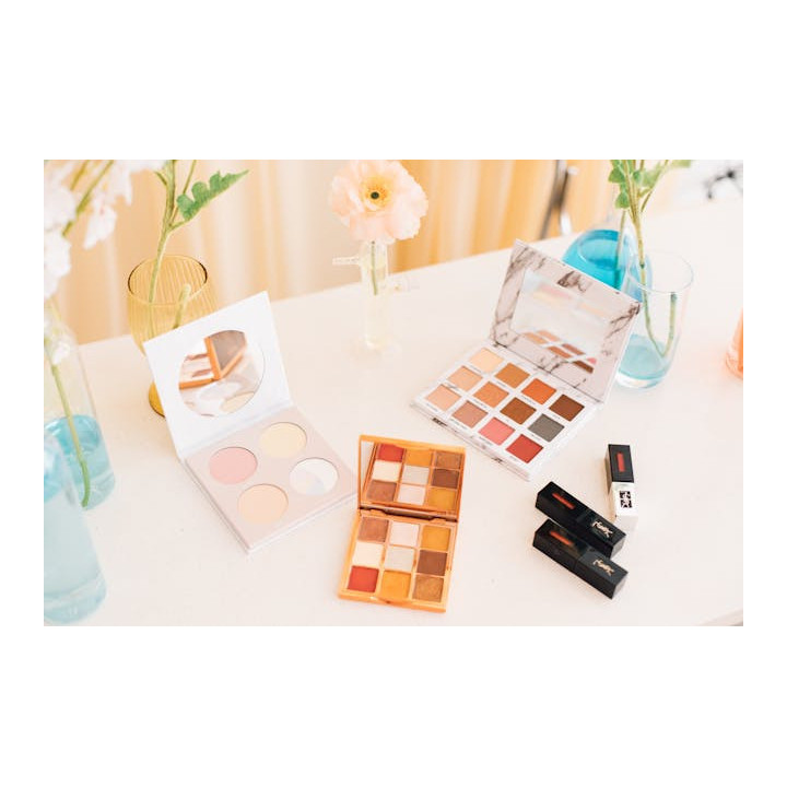 Soft Peach Shadow group